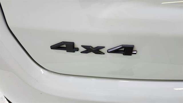 Used 2025 Jeep Compass Trailhawk AWD/4WD image 33