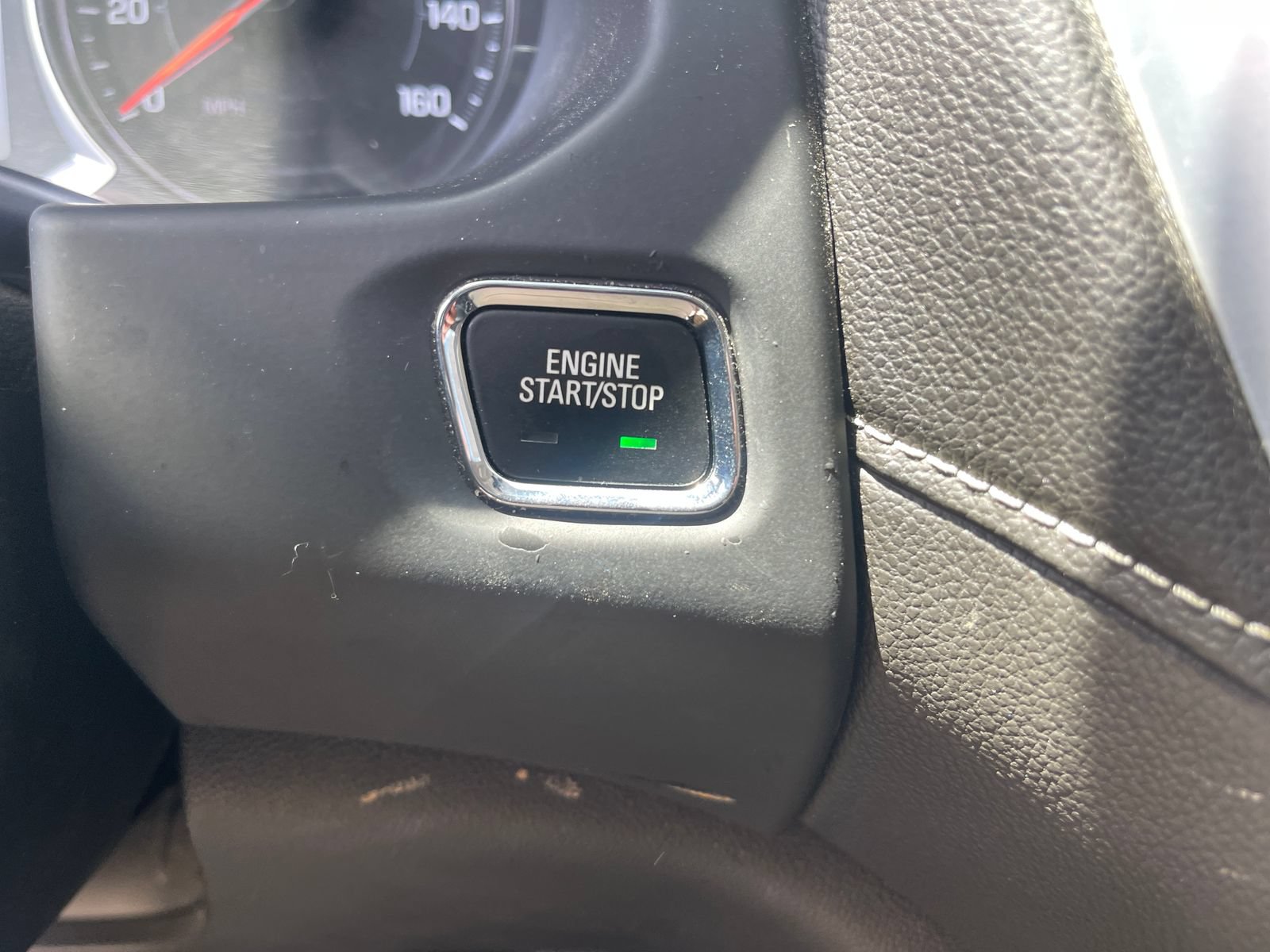 Used 2022 GMC Acadia SLT w/ Elevation Edition FWD image 37