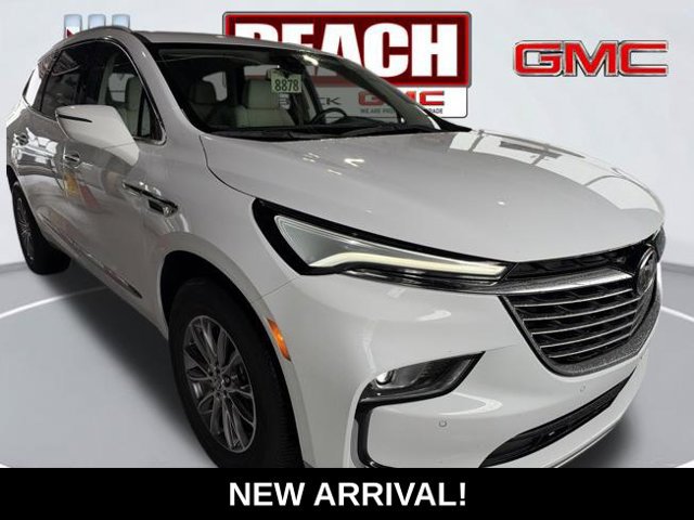 Used 2024 Buick Enclave Essence