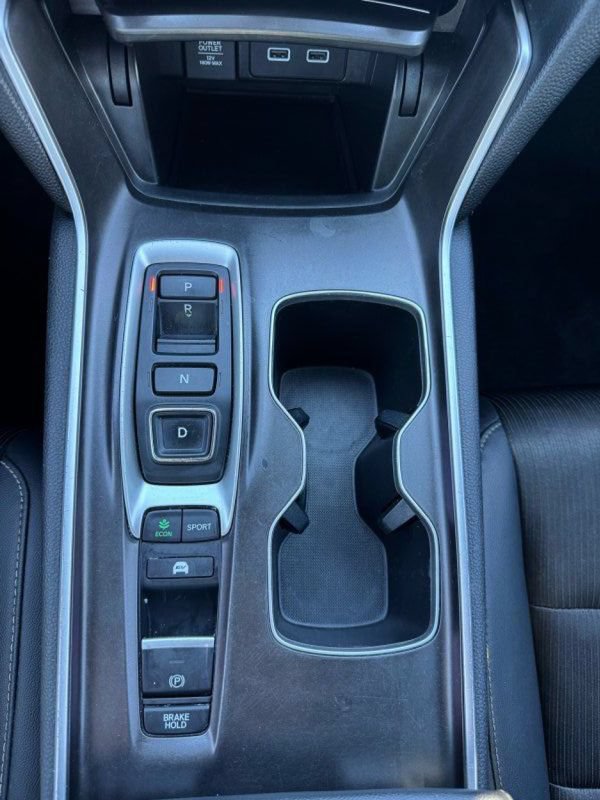 Used 2022 Honda Accord Sport image 24