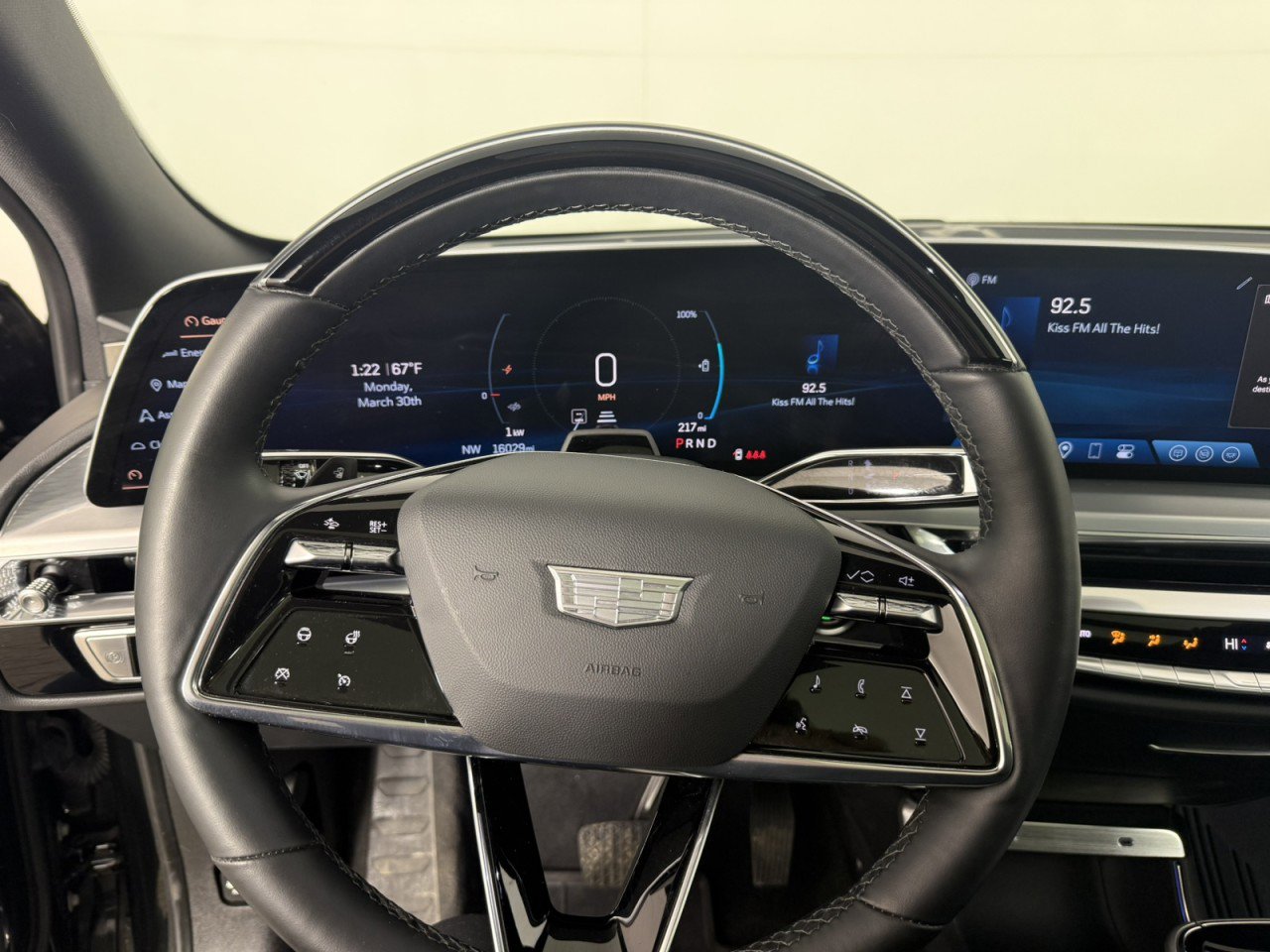 Used 2024 Cadillac Lyriq Sport image 23