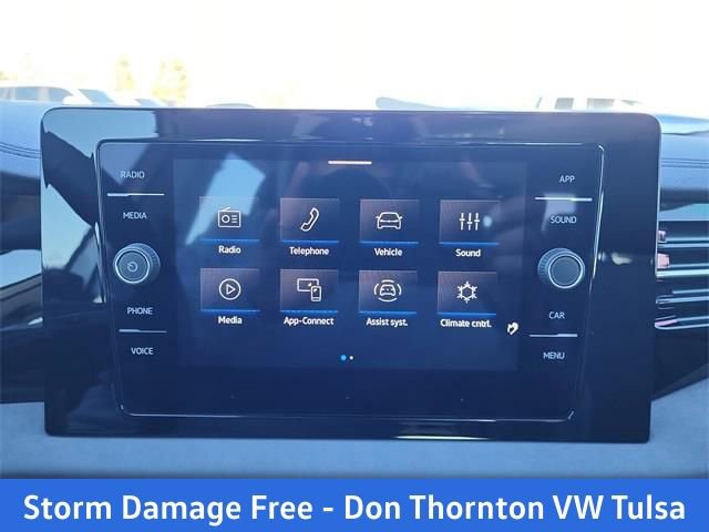 New 2026 Volkswagen Jetta SE FWD image 17