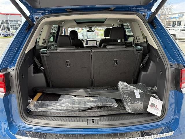 New 2025 Volkswagen Atlas SEL image 31