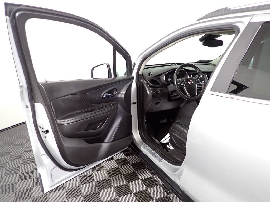 Used 2017 Buick Encore Preferred FWD image 17
