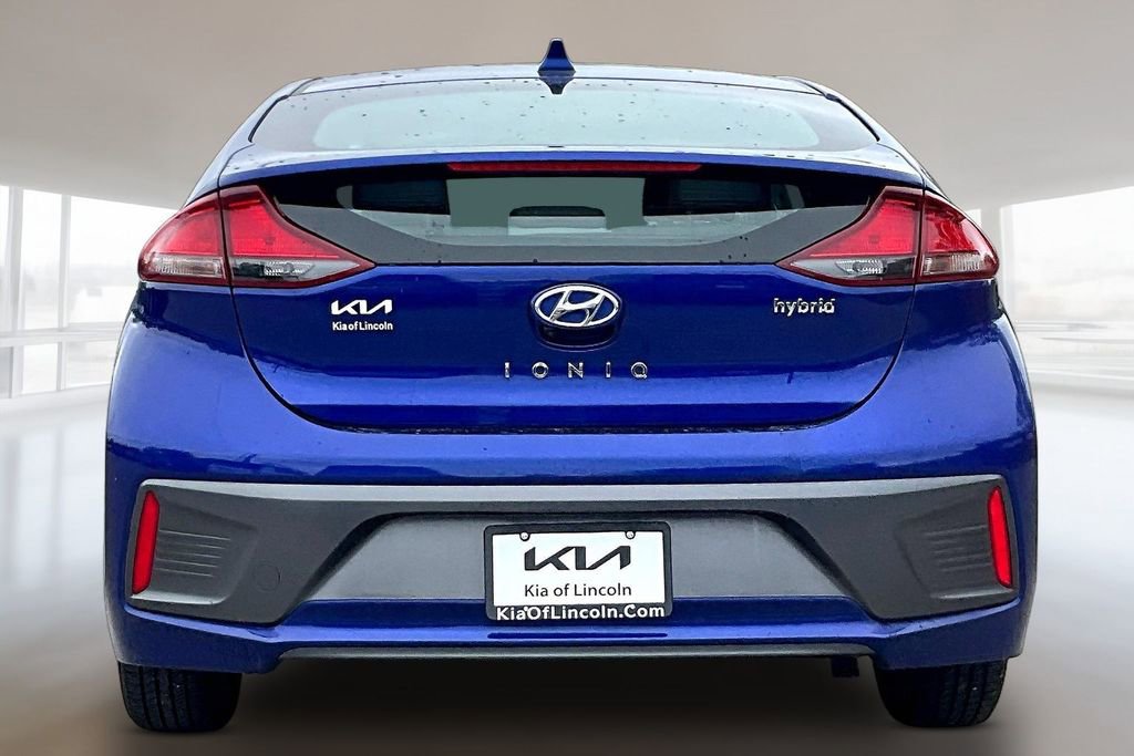 Used 2021 Hyundai Ioniq SE FWD image 5