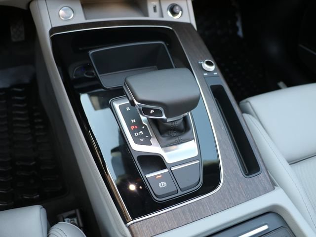 Used 2023 Audi Q5 e Prestige w/ Prestige Package AWD/4WD image 25