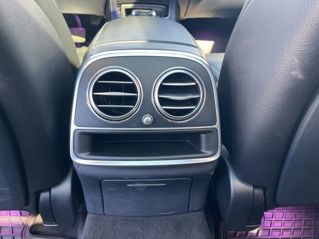 Used 2019 Mercedes-Benz S 560 4MATIC Sedan image 17