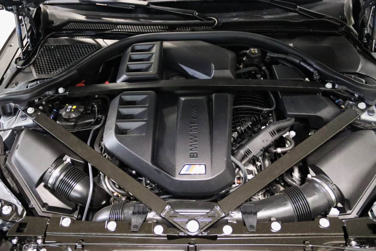 Used 2025 BMW M2 w/ Lighting Package RWD image 16
