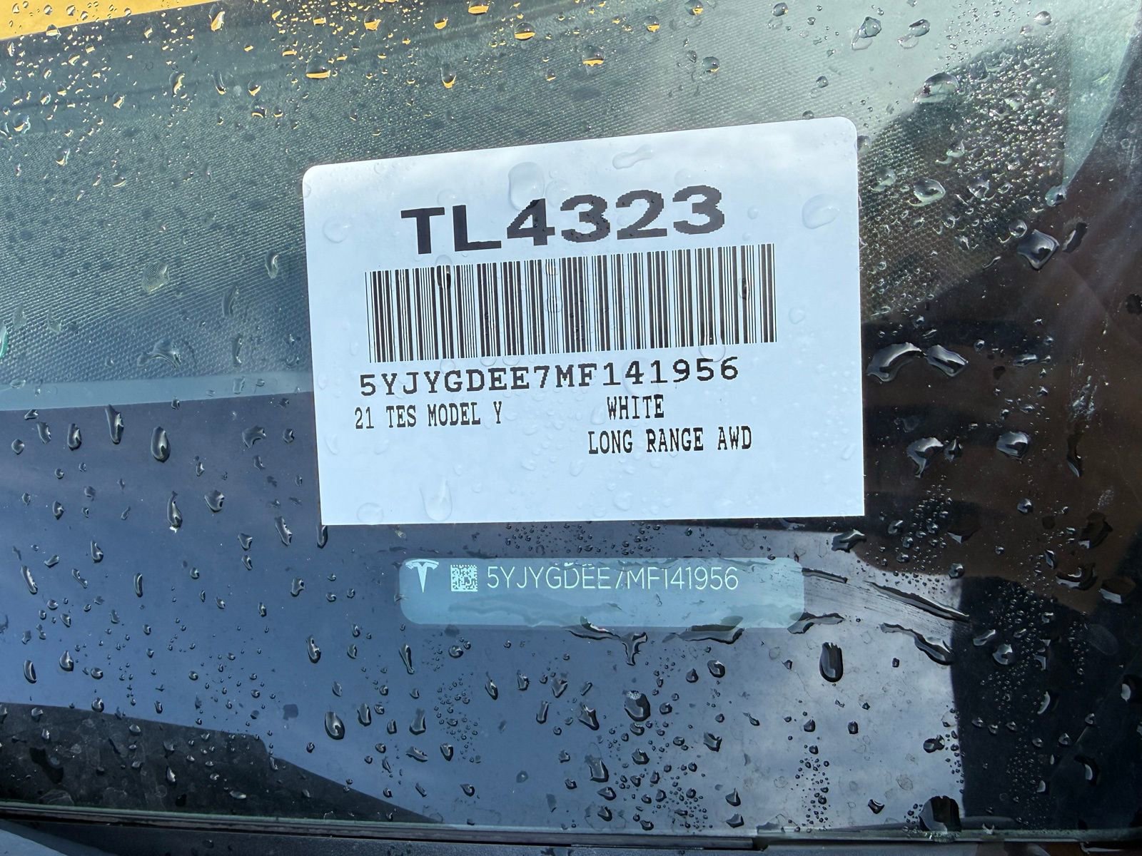 Used 2021 Tesla Model Y Long Range image 9