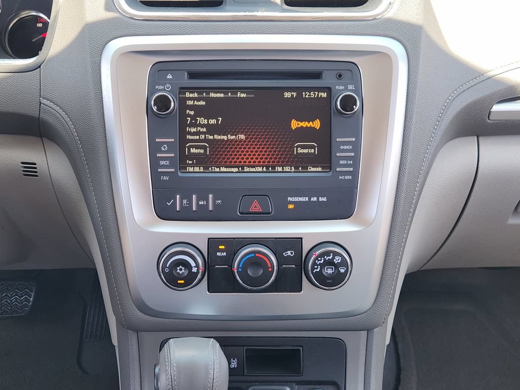 Used 2016 GMC Acadia SLE FWD image 16