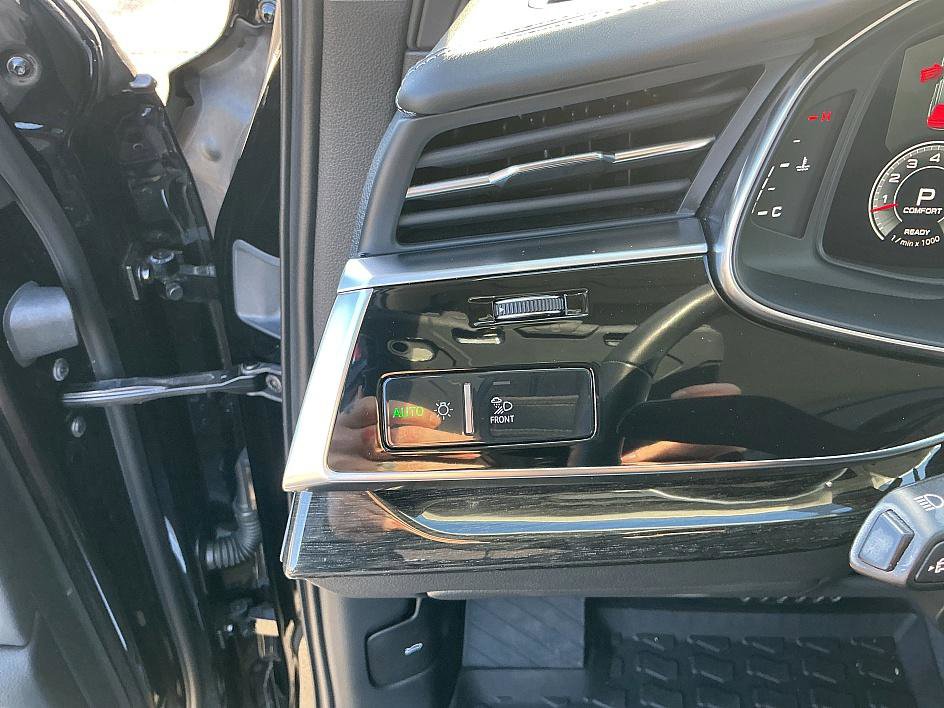 Used 2023 Audi Q7 3.0T Prestige w/ Prestige Package image 13