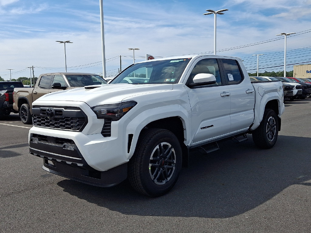 New 2026 Toyota Tacoma TRD Sport AWD/4WD image 3