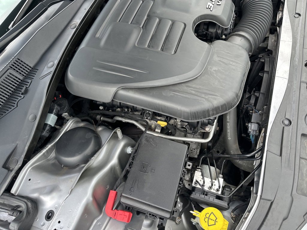 Used 2018 Chrysler 300 Limited w/ Safetytec Plus Group image 29