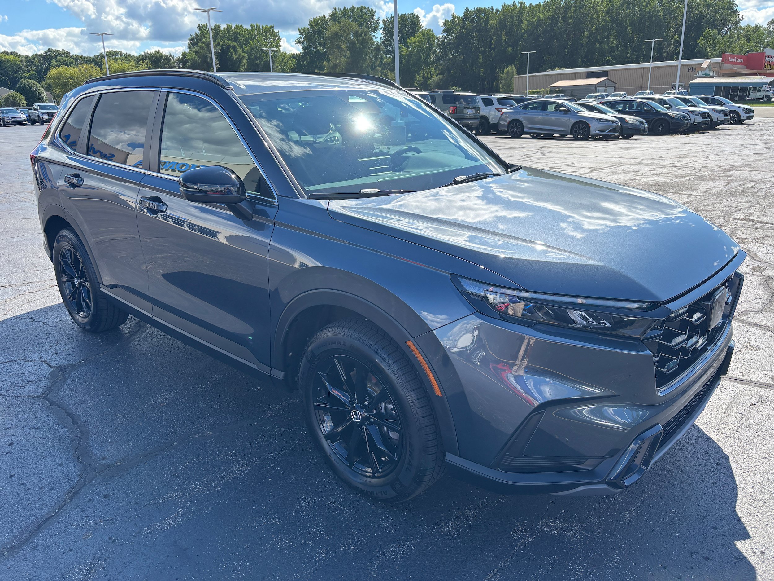Used 2024 Honda CR-V Sport image 2