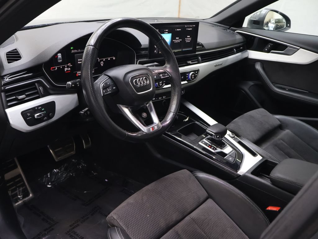 Used 2021 Audi A4 2.0T Premium Plus w/ Premium Plus Package AWD/4WD image 17