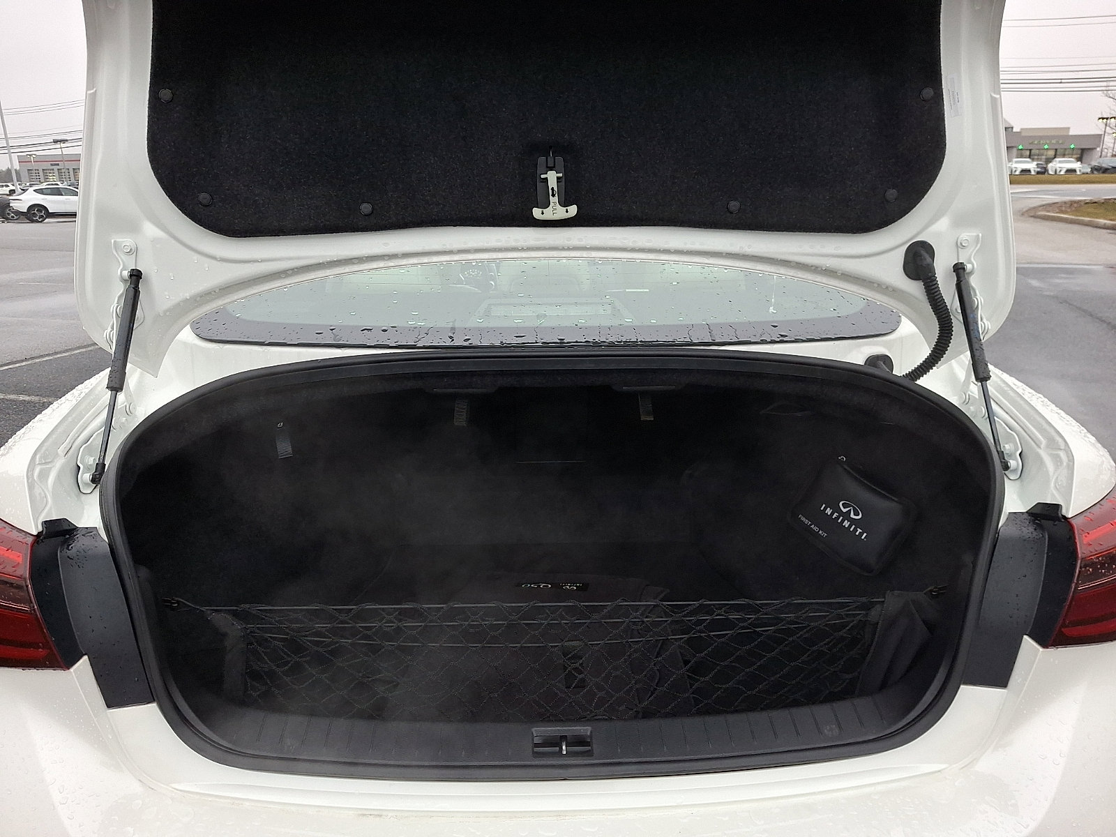 Certified 2022 INFINITI Q50 Luxe w/ Cargo Package image 28