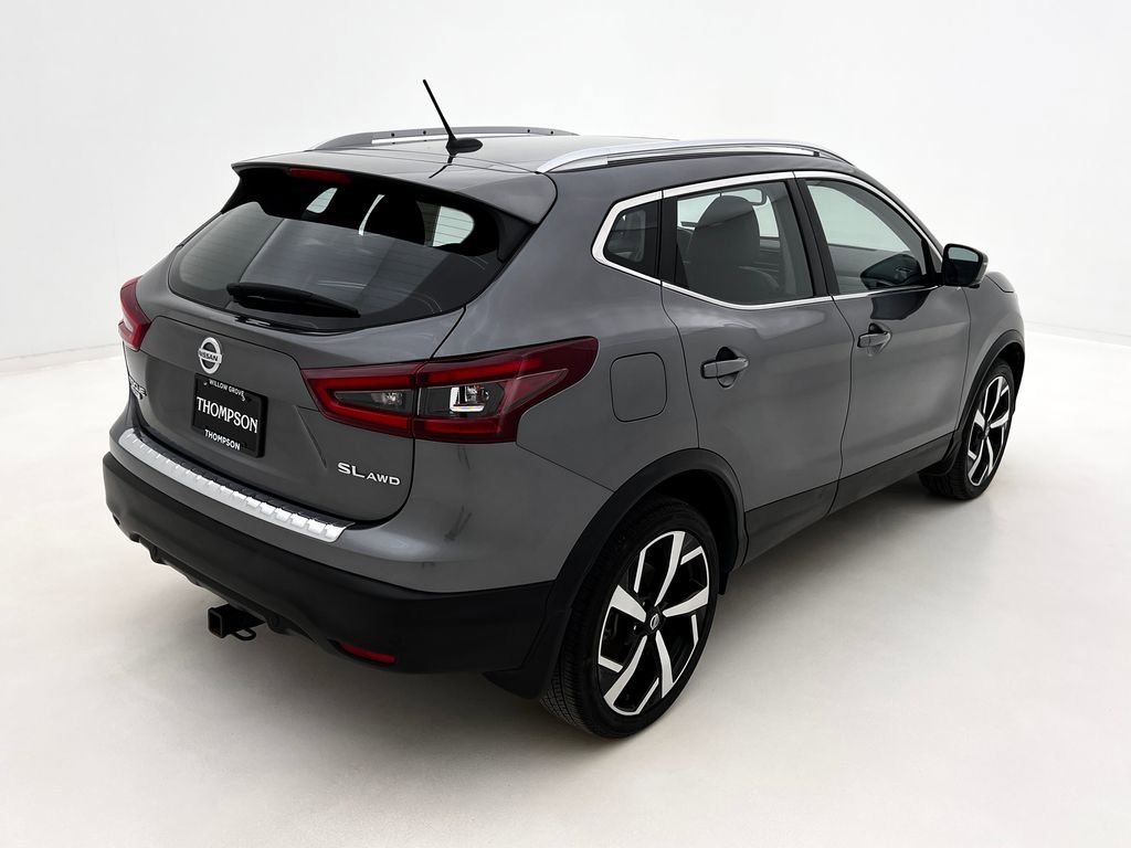 Used 2020 Nissan Rogue Sport SL w/ Premium Package image 11