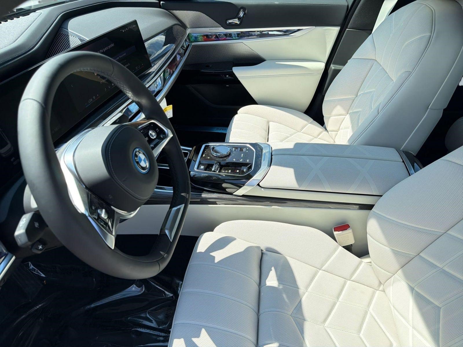 New 2026 BMW i7 xDrive60 AWD/4WD image 5