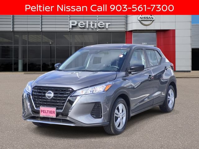 Certified 2025 Nissan Kicks Play S FWD image 3
