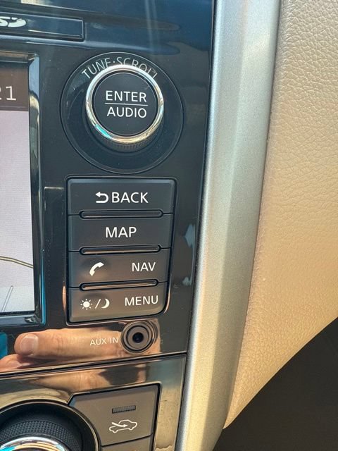 Used 2013 Nissan Altima 2.5 SL w/ Technology Pkg FWD image 9
