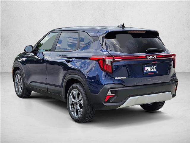 Used 2026 Kia Seltos LX FWD image 7