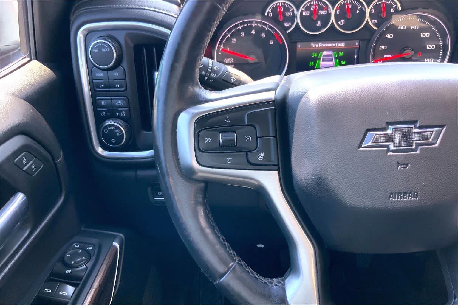 Used 2021 Chevrolet Silverado 1500 RST w/ Z71 Off-Road Package AWD/4WD image 24