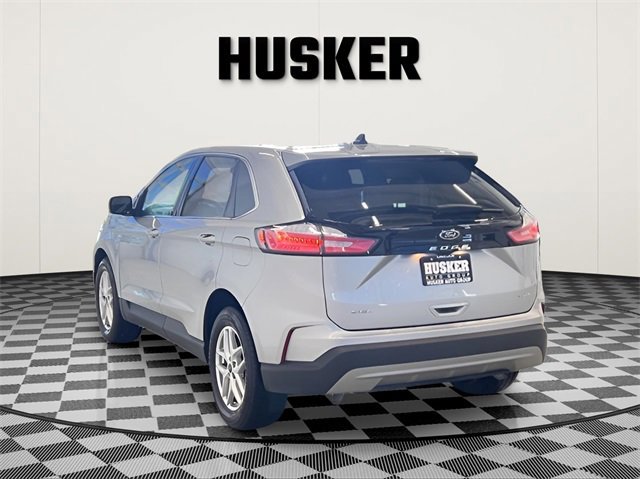 Used 2023 Ford Edge SEL image 5