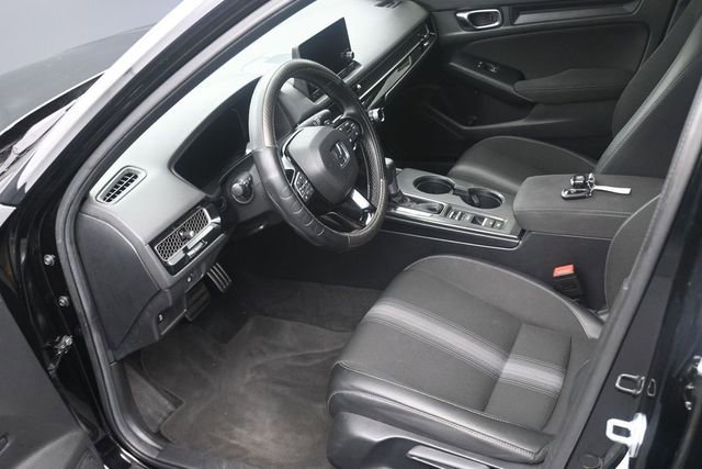 Used 2025 Honda Civic Sport image 17