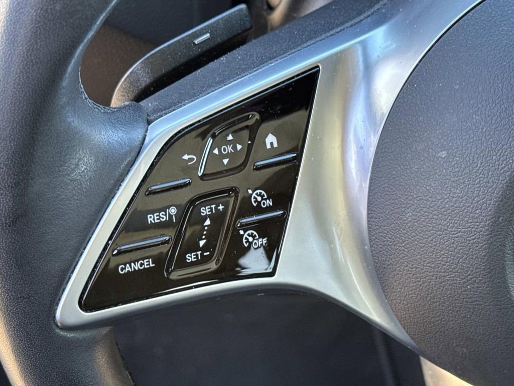 Used 2023 Mercedes-Benz GLC 300 image 22