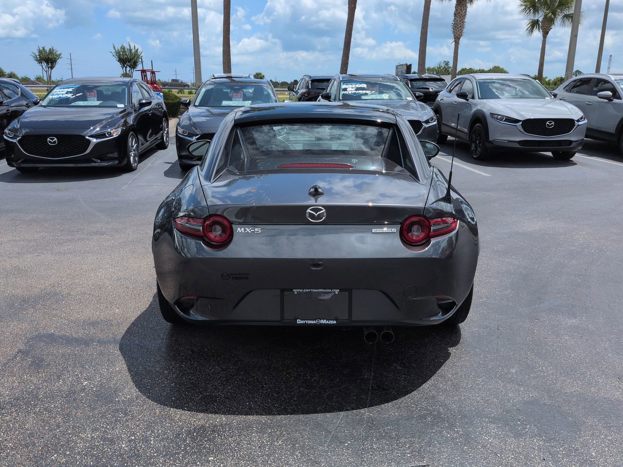 Used 2024 MAZDA MX-5 Miata RF Grand Touring w/ Weather Package RWD image 5