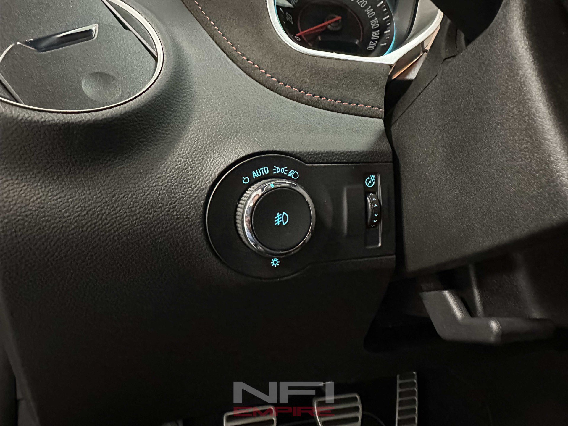 Used 2012 Chevrolet Camaro ZL1 RWD image 31