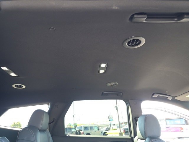 Used 2024 Buick Enclave Premium image 52