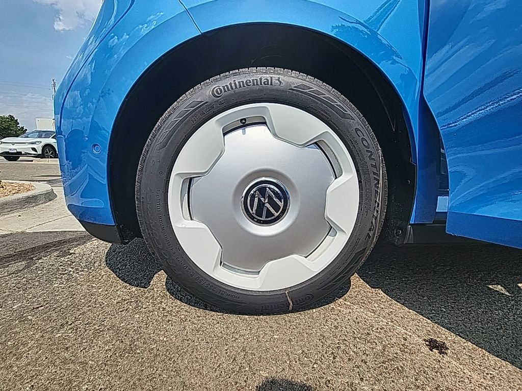 New 2025 Volkswagen ID. Buzz 1st Edition image 27