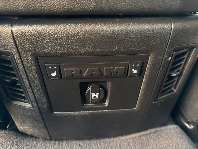 Used 2018 RAM 3500 Laramie image 21