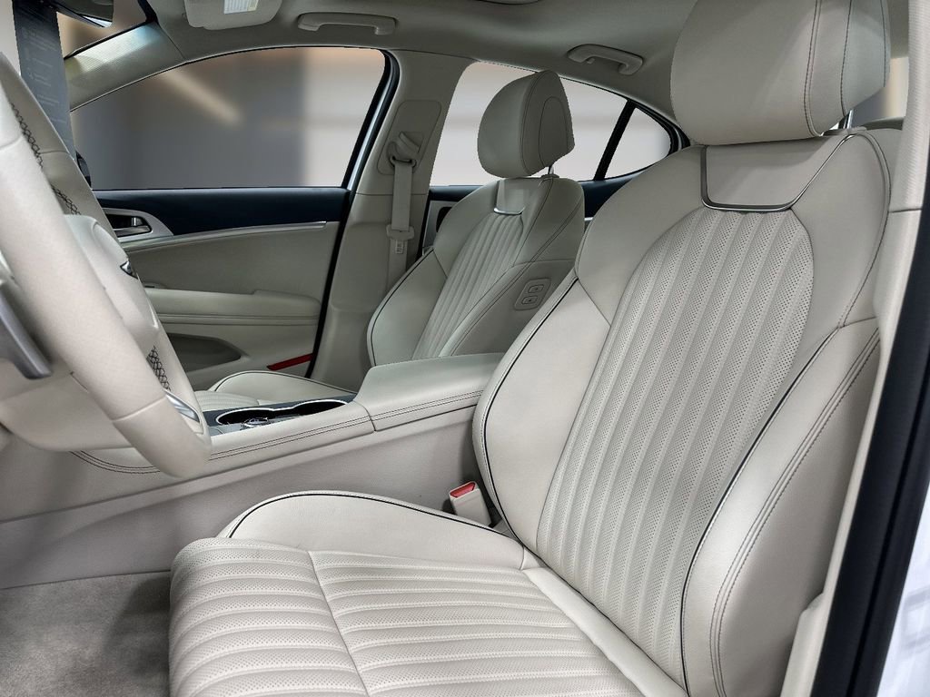 Certified 2026 Genesis G70 2.5T Prestige RWD image 7