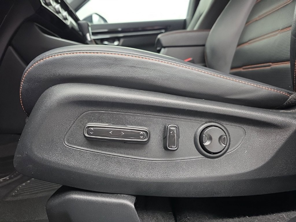 Used 2023 Honda CR-V Sport Touring image 21