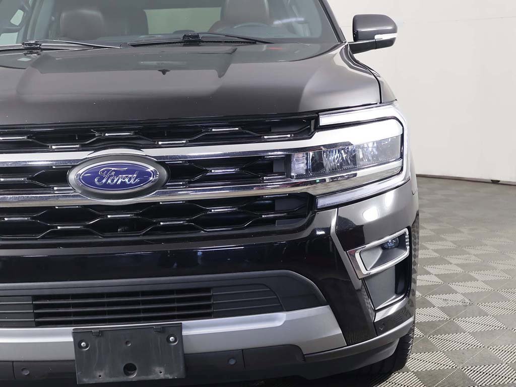 Used 2024 Ford Expedition Max Limited image 18