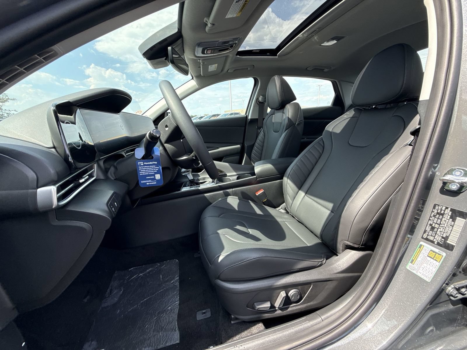New 2026 Hyundai Elantra Limited FWD image 13