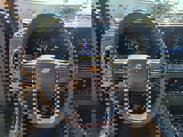 New 2025 Chevrolet Colorado LT w/ LT Convenience Package image 9