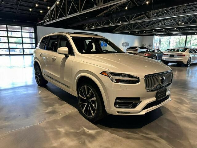 Used 2023 Volvo XC90 B6 Plus w/ Protection Package Premier AWD/4WD image 7
