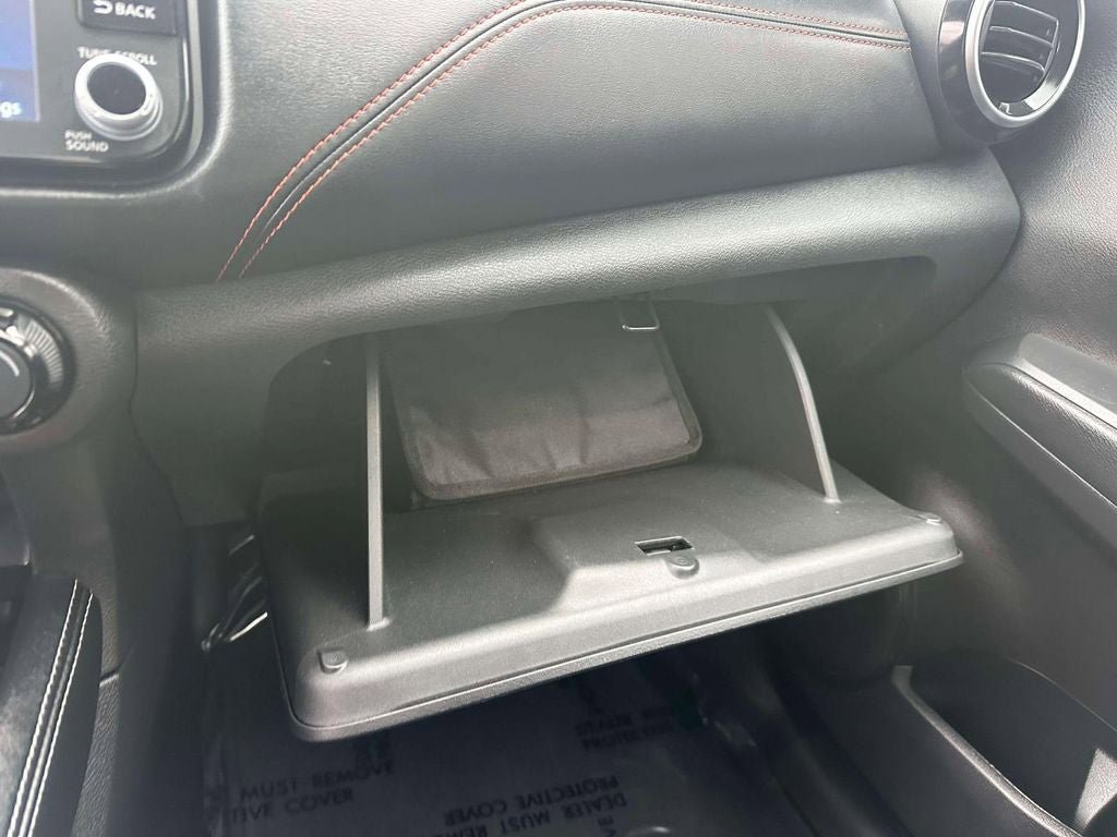 Certified 2024 Nissan Kicks SR image 31