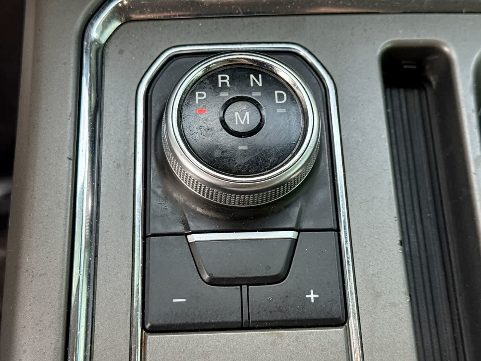 Used 2020 Ford Expedition XLT AWD/4WD image 38