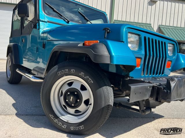 Used 1992 Jeep Wrangler 4WD image 27