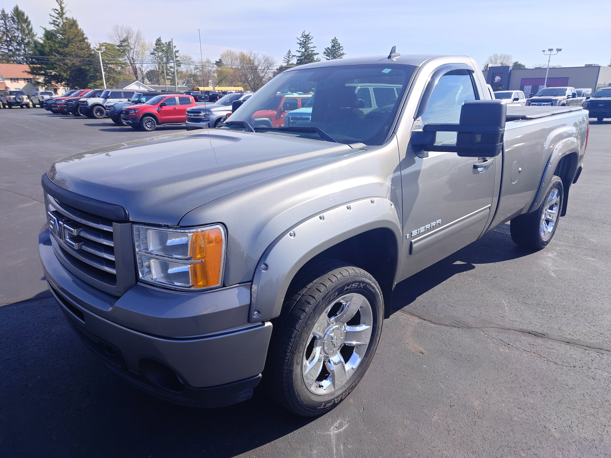 Used 2008 GMC Sierra 1500 SLE AWD/4WD image 2