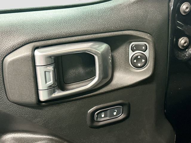 Used 2020 Jeep Wrangler Sport AWD/4WD image 18
