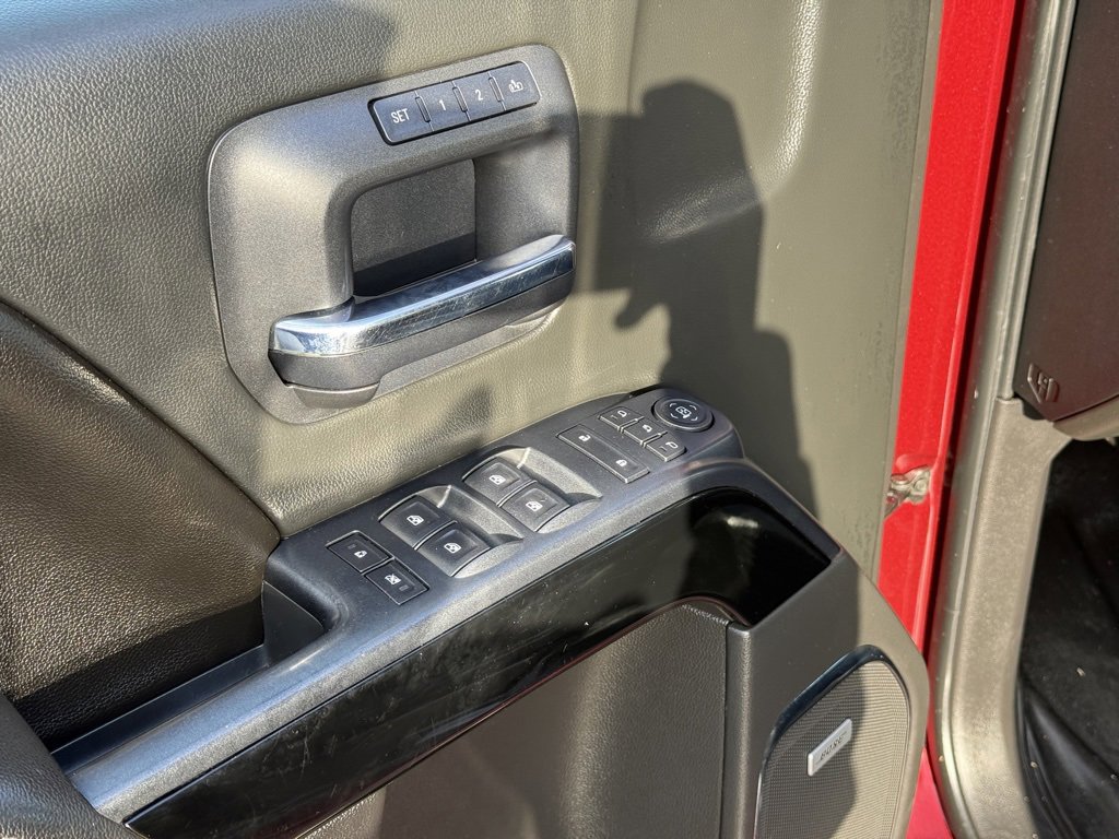 Used 2017 Chevrolet Silverado 1500 LTZ Z71 w/ LTZ Plus Package image 13