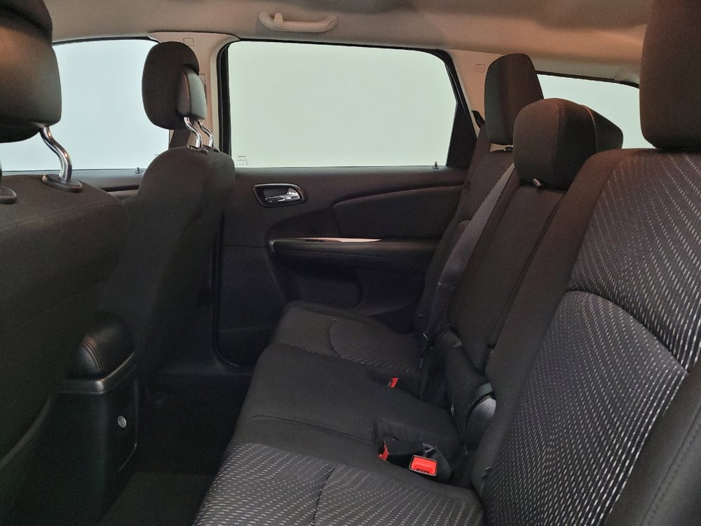 Used 2020 Dodge Journey SE image 18