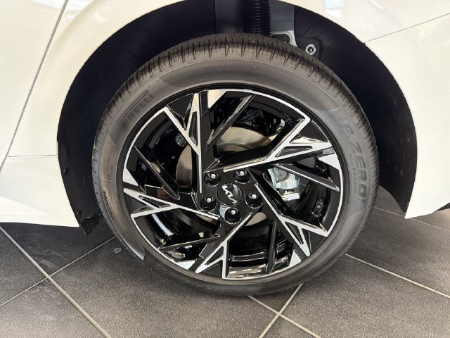 New 2026 Kia K5 GT-Line FWD image 25