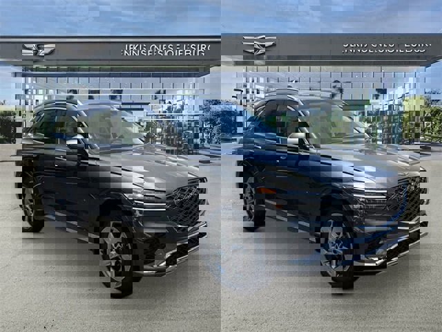 Used 2026 Genesis GV70 2.5T Select image 1