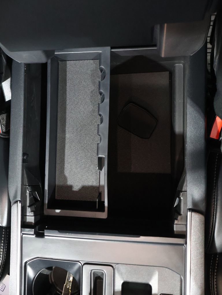 Used 2022 Ford F150 Platinum w/ Equipment Group 701A High image 35